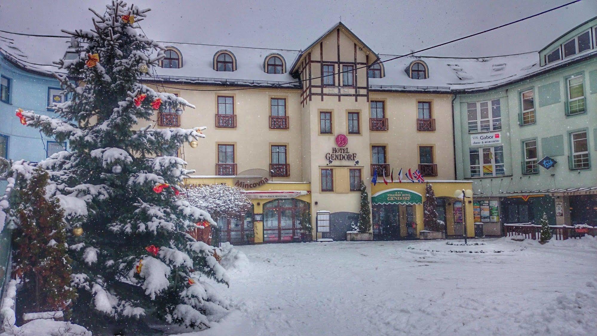 Hotel Gendorf Vrchlabí Eksteriør billede